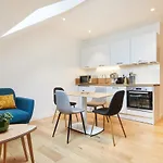 Apartment Colonel