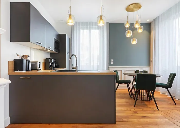 Résidence Colonel * Laval (Mayenne)